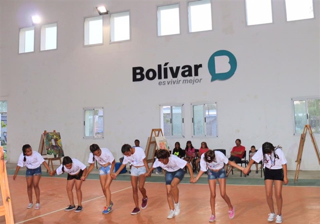 CePLA culmina el año con 15 talleres y más de 80 chicos a diario 02