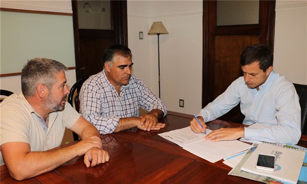 SUBSIDIO A LA ESC. N° 1 02