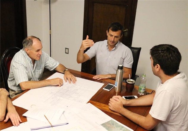 ADMINISTRADOR DEL ENOHSA RECORRIÓ LA PLANTA POTABILIZADORA 02
