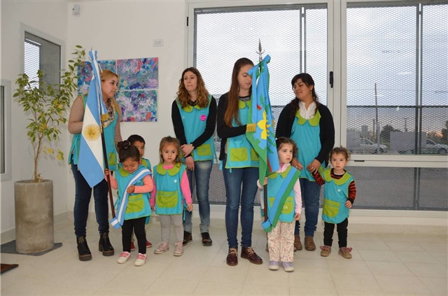 COMENZARON LAS CLASES EN EL REINO DEL REVES 01