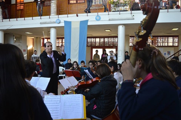 ORQUESTA ESCUELA 02