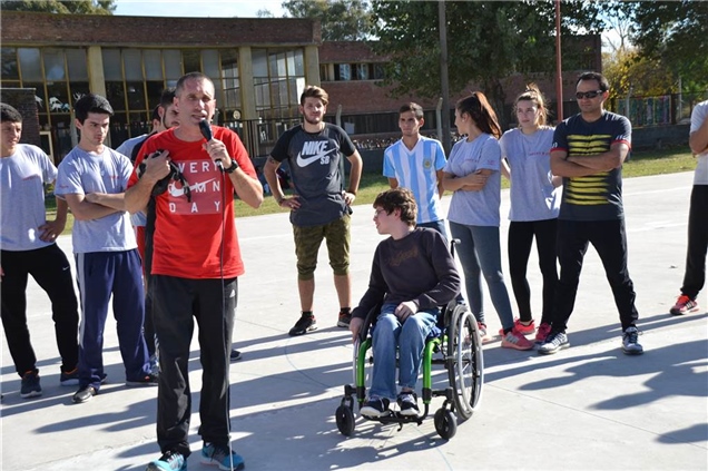 ENTRENADOR DE LA SELECCIÓN DE ATLETISMO PC BRINDARÁ UNA CHARLA 01