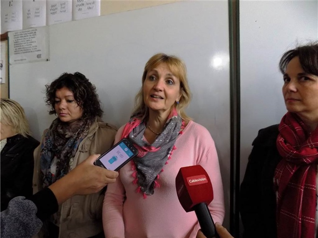 ALUMNAS DE ACOMPAÑANTE TERAPÉUTICO VIAJAN AL CONGRESO 02